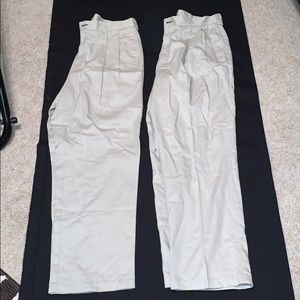 2 Pairs men’s pants 36x30 Tommy Hilfiger